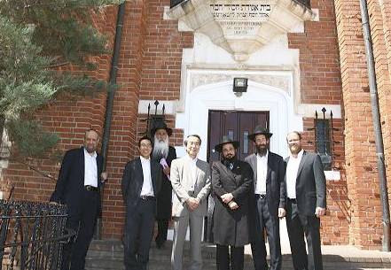 Japanese Ambassador Visits Kfar Chabad with Rabbi Edery