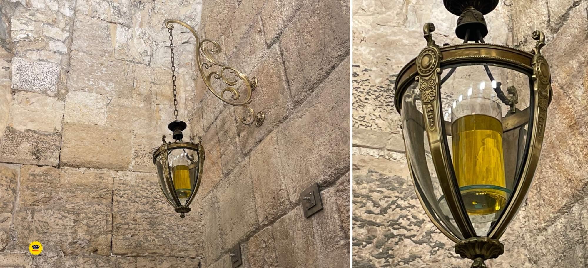 Лампа в синагоге возле Стены