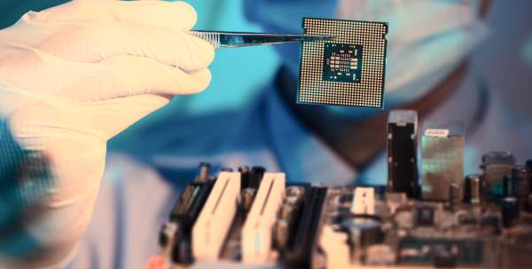 Intel совершает рекордный скачок технологий