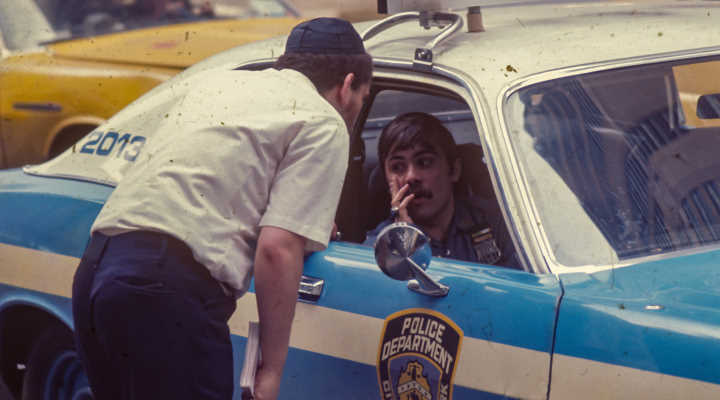 Хасид и полицейский. Манхэттен, 1976 год